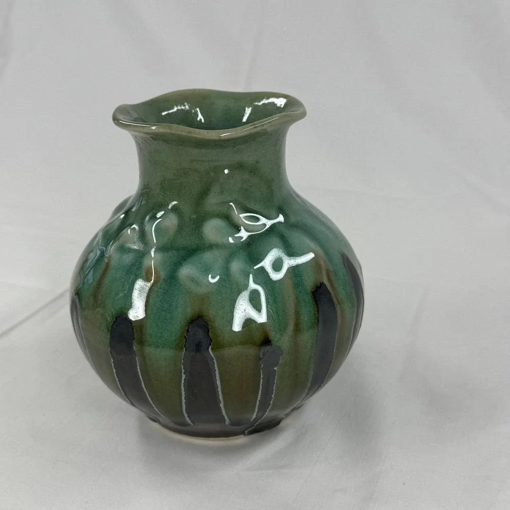 Vintage Studio Pottery Drip Glaze Vase‎ Green Brown Textured Scalloped Rim 5.5